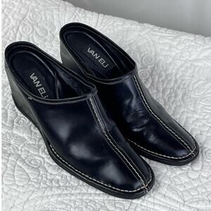 Vaneli Women's Size 7N Black Leather Preppy Summer Sandals Mules Clogs